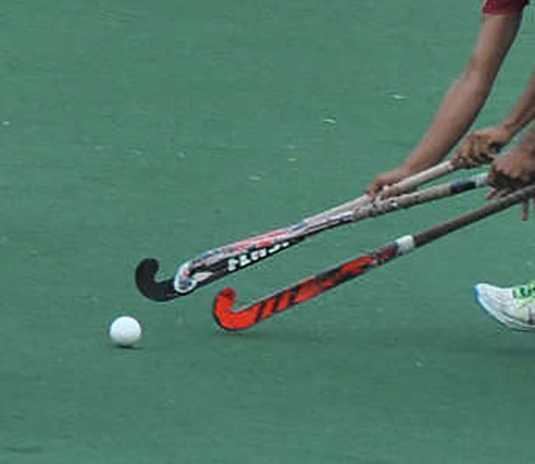 Indien schlägt Ägypten und die Schweiz in Hockey 5