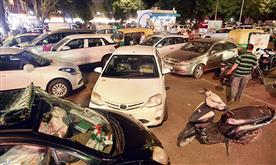 Not ‘smart’, city parking lots remain unattended, cramped