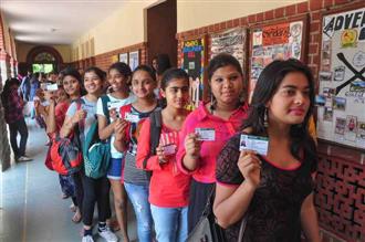 Counting of votes in Delhi University Students Union election begins