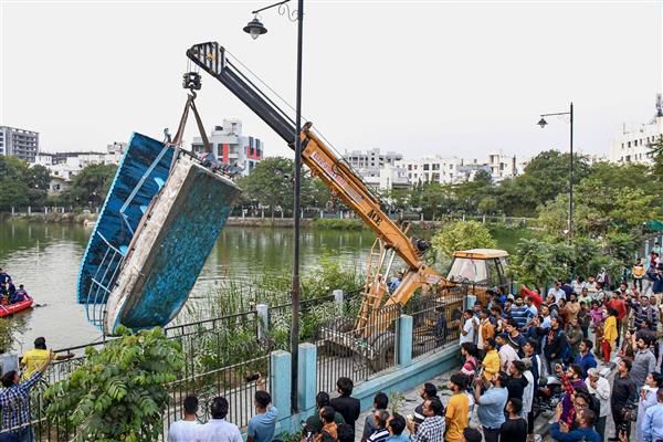 Gujarat boat capsize: 12 students and 2 teachers dead as school picnic turns tragic, 20 rescued; two arrested