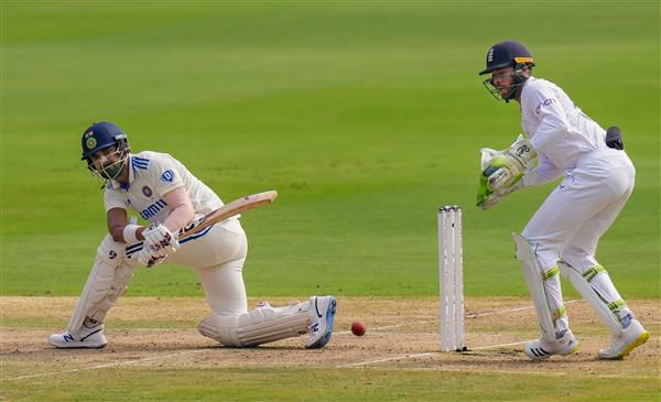 India reach 309/5 at tea on Day 2 of Hyderabad Test; lead England by 63 runs