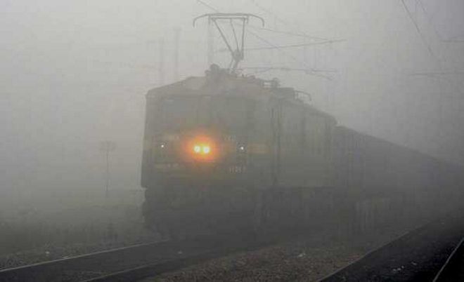Chandigarh: Fog hits train schedule, New Delhi-Kalka Shatabdi arrives late