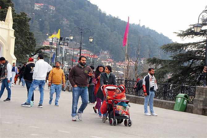 Yellow alert issued in Himachal for heavy snowfall, rain from tomorrow