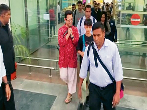 Aamir Khan arrives in Udaipur with son Azad for Ira-Nupur’s wedding reception