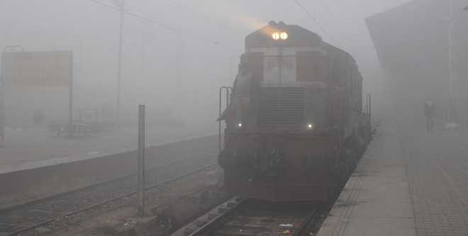 16 trains running late due to fog; Delhi air quality in ‘very poor’ category