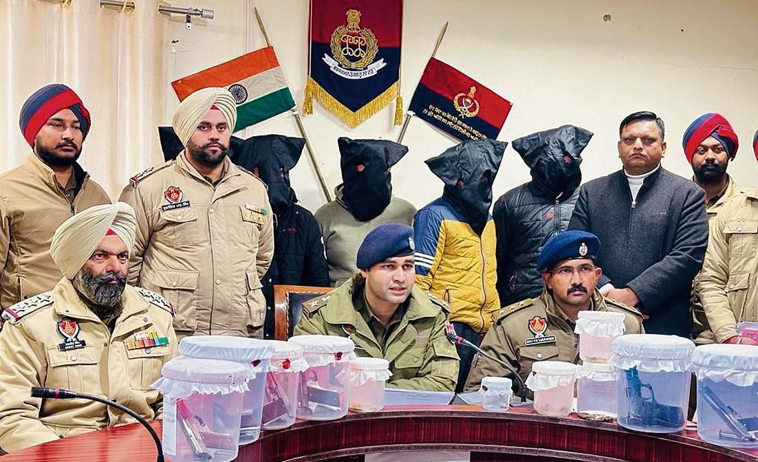 Six criminals arrested, nine pistols seized in Gurdaspur