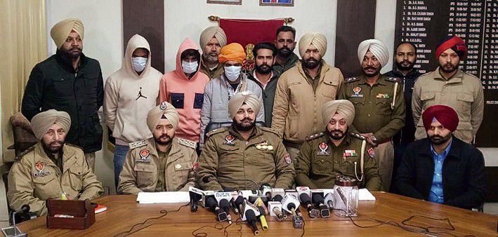 Three Bathinda youths nabbed for snatching vehicle from cab driver