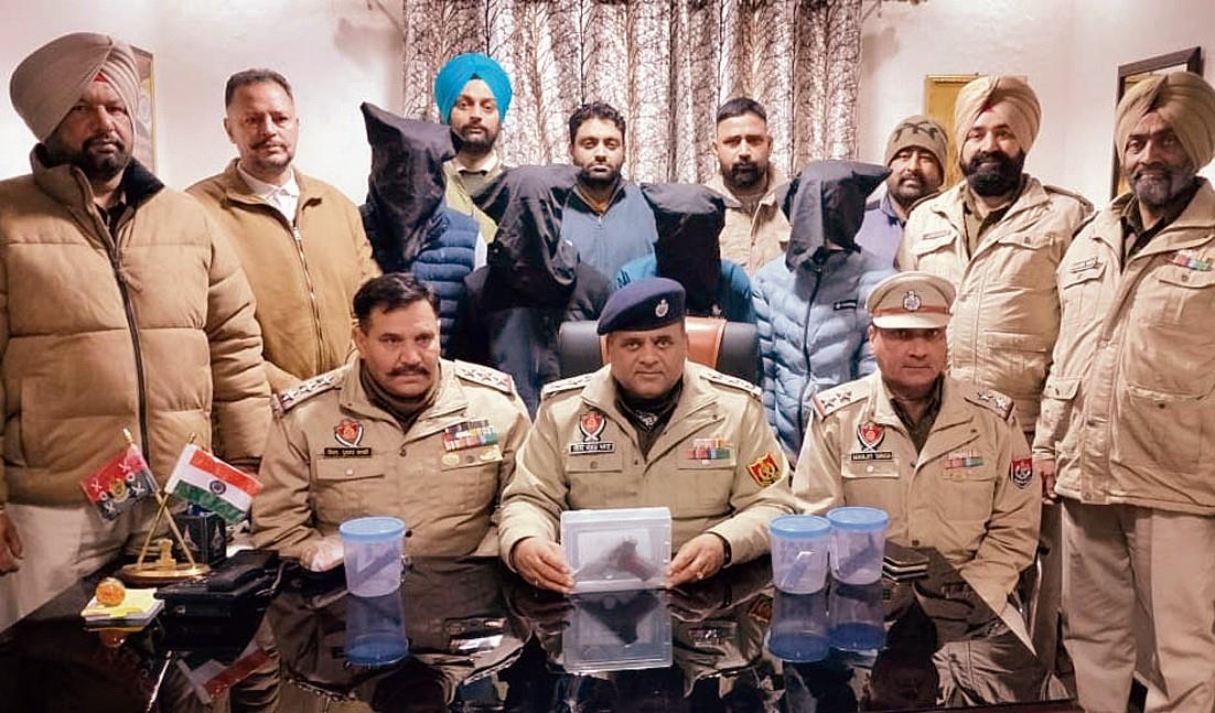 Highway robbers’ gang busted, four held with weapons, ammo
