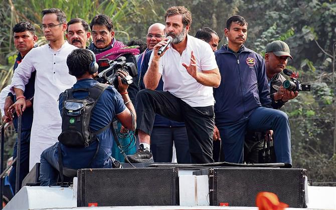 On Assam CM’s orders, Rahul Gandhi booked for ‘provoking supporters to break barricades’