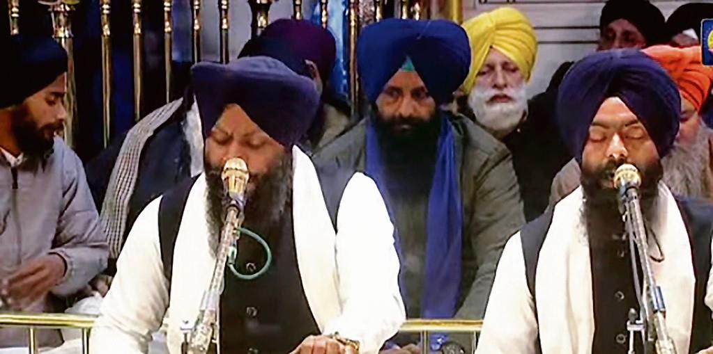 ‘Avoid flashy colours’: SGPC sets dress code for granthis, raagis deputed in Sikh shrines