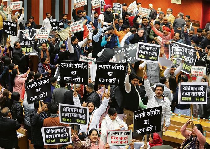 Protest over power distribution disrupts MCD session