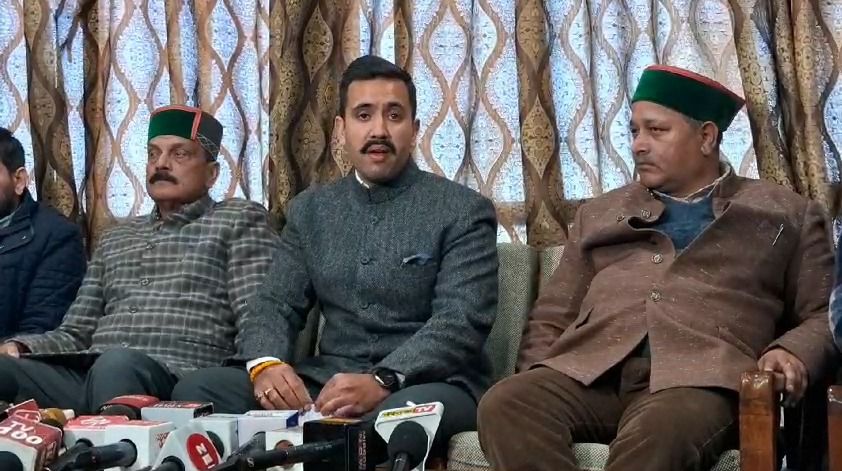 Crisis in Himachal Pradesh Congress deepens; minister Vikramaditya breaks down, announces resignation from Cabinet
