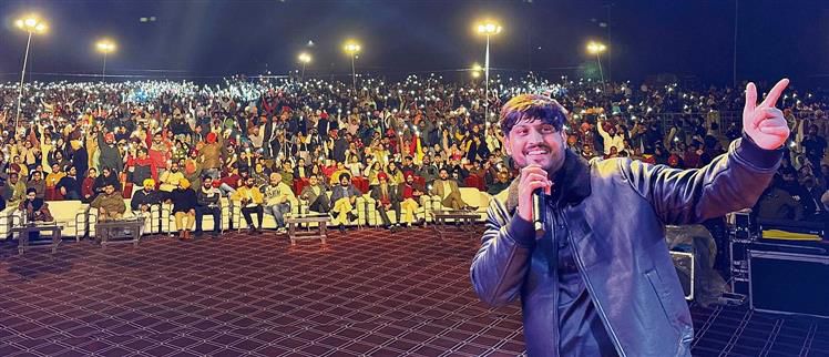 Bhullar enthrals audience at Heritage Fest