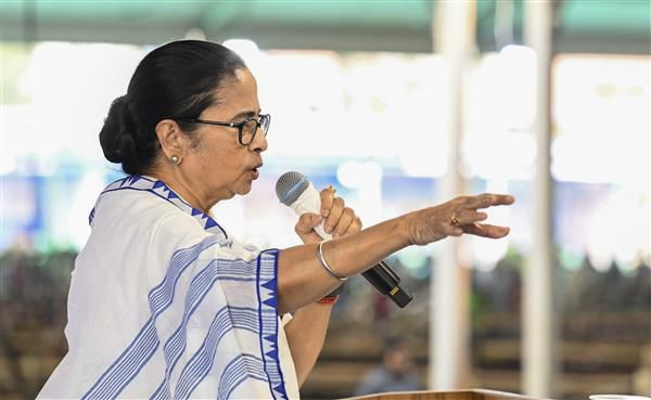 Centre ‘deactivating’ Aadhaar cards to stop people from getting social benefits: Mamata Banerjee