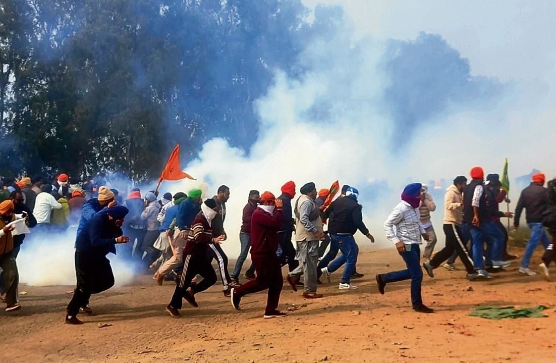 Farmers stay put at Shambhu as drones drop tear gas shells