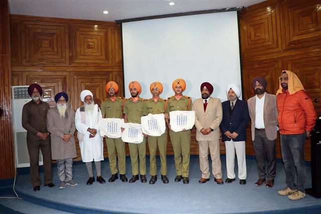 5 students of Nishan-e-Sikhi, Khadoor Sahib, clear SSB test, qualify for NDA
