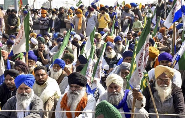 Farmers’ ‘Dilli Chalo’ march enters fifth day, BKU (Ekta Ugrahan) to protest outside BJP leaders’ homes in Punjab