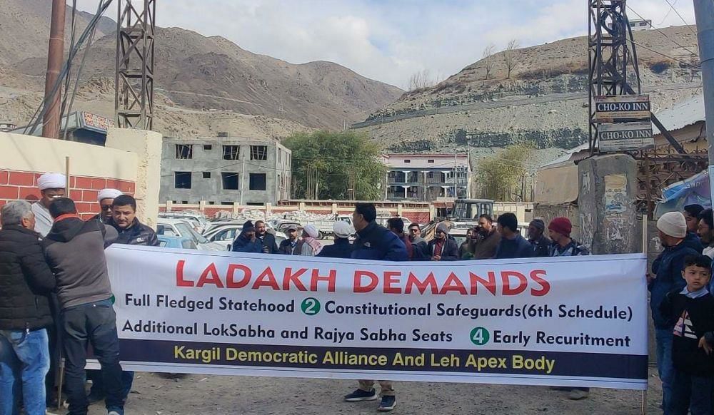 Centre agrees to discuss demands for Ladakh’s statehood, inclusion in 6th Schedule, says 14-member delegation