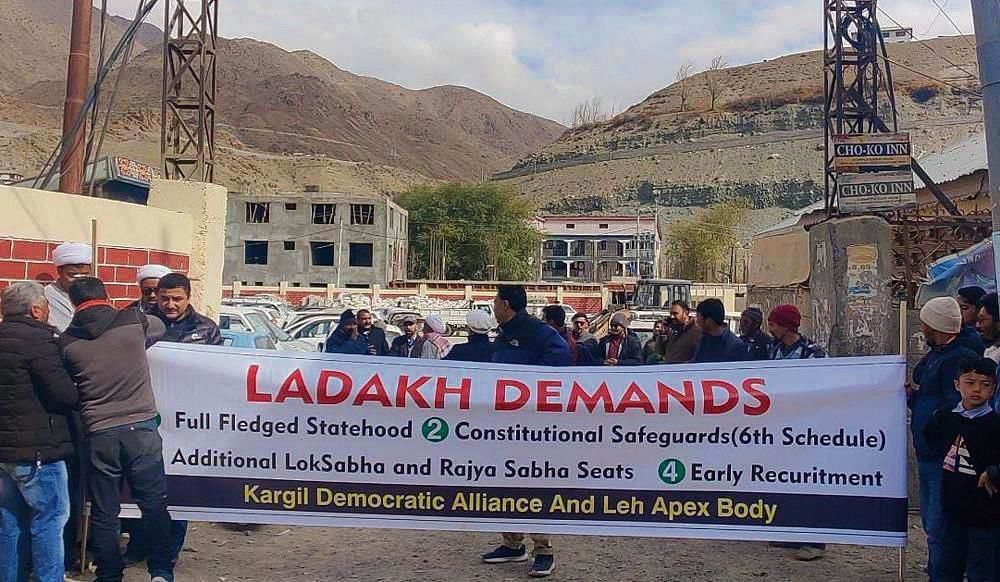 MHA agrees to talks on Ladakh statehood