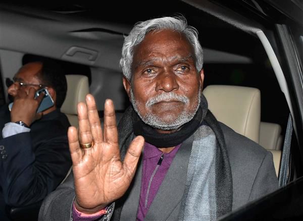 Jharkhand political crisis: Champai Soren-led coalition leaders meet Governor, seek to form government