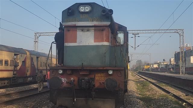 Goods train in J-K's Kathua suddenly starts running without a driver; covers 70 km before halting in Punjab's Mukerian