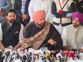 Navjot Singh Sidhu supports farmers; criticises government’s agricultural policies