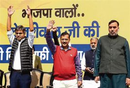 Kejriwal accuses BJP, L-G of stopping water bill scheme
