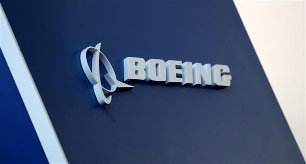 Boeing CEO to step down this year, board chairman to exit, head of commercial airplanes retires