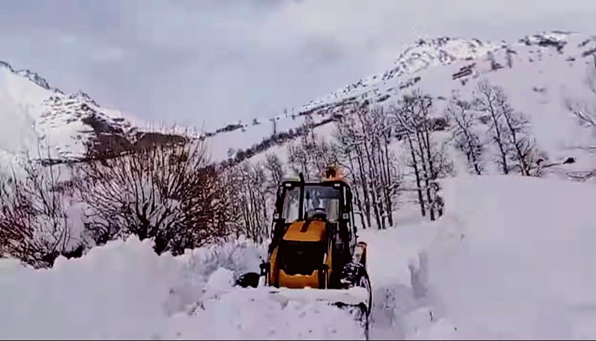 Lahaul-Spiti district reels under darkness after heavy snow