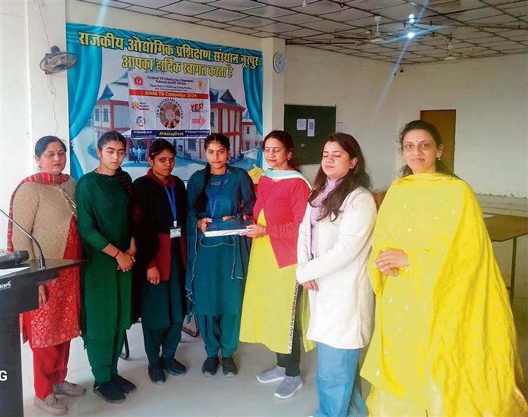 ‘Yes, we can!’ Nurpur ITI pupils vow to end TB menace in Himachal