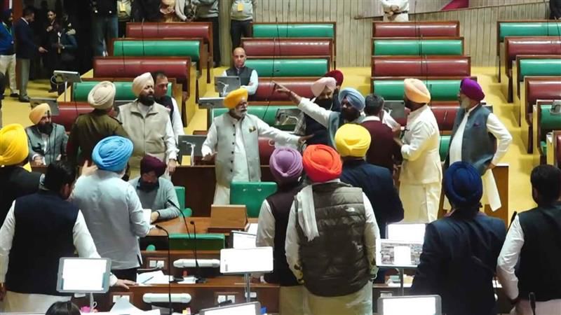 Punjab Budget session: Pandemonium in House as treasury benches, Congress MLAs engage in heated arguments