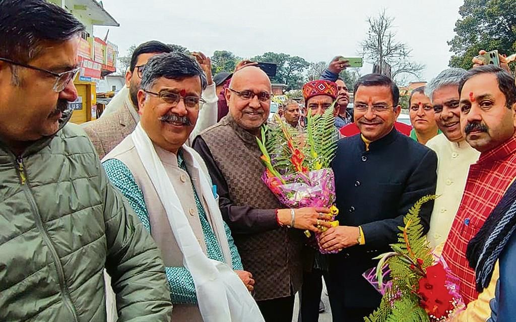 Avinash Rai Khanna inaugurates BJP office in Dharamsala