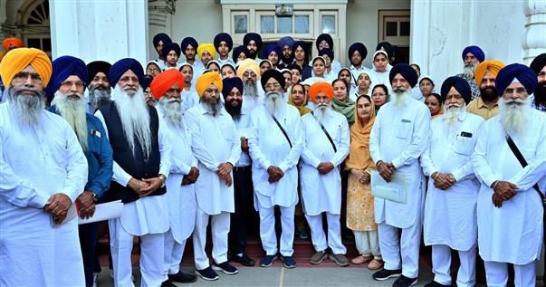 Rs 1.43- cr stipend for Amritdhari Sikh students