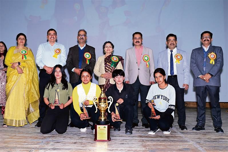 Kabaddi stars Pushpa, Jyoti hog limelight at Dharamsala college event