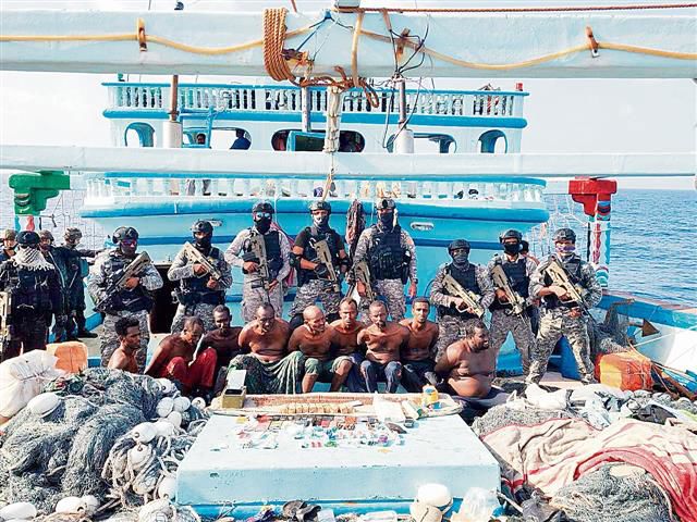 Navy frees Iranian vessel with 23 all-Pak crew in Arabian Sea