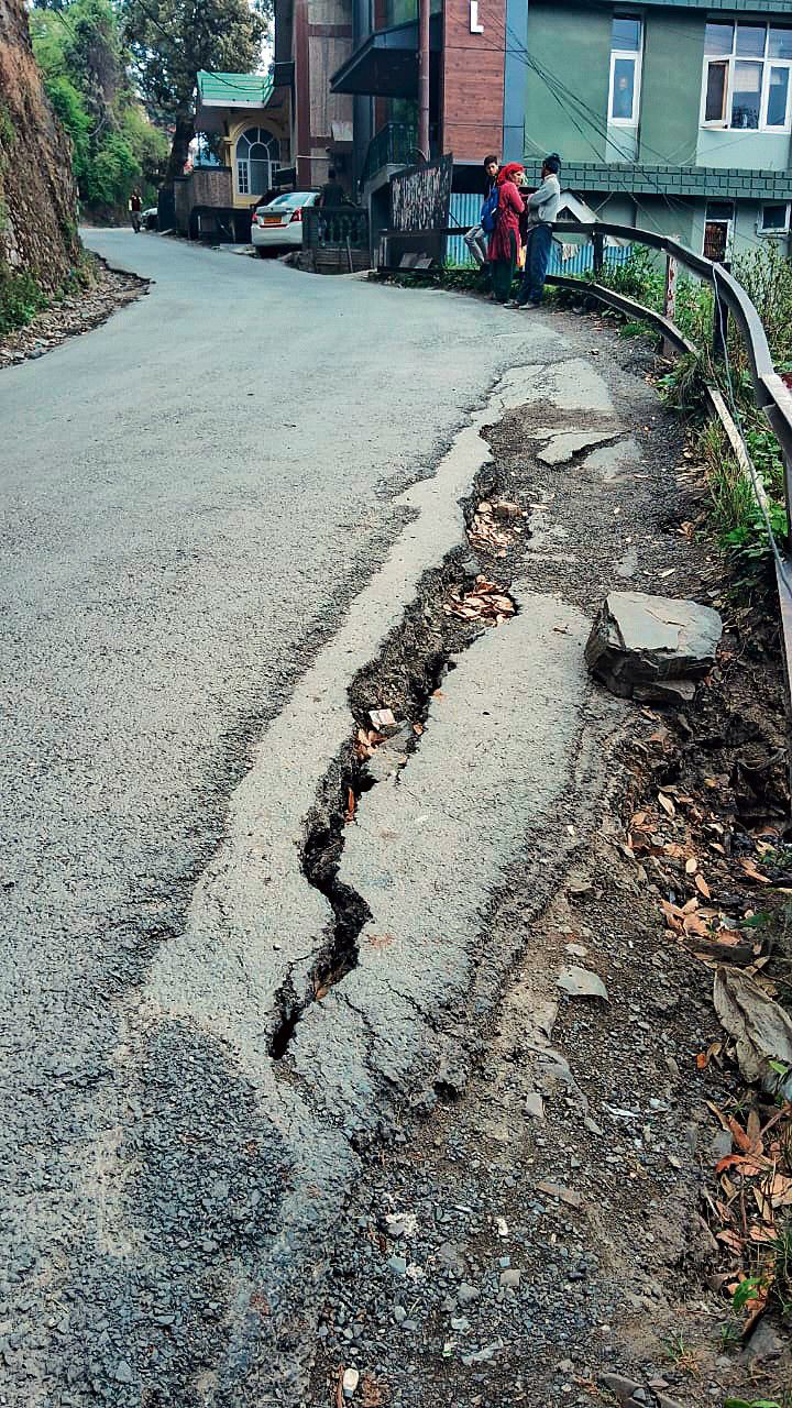 What Our Readers Say: Damaged road irks commuters