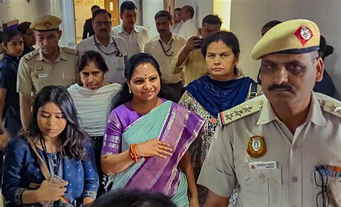 Excise ‘scam’: Delhi court issues notice to CBI on BRS leader Kavitha’s bail plea in corruption case