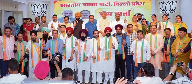 Jalandhar: After Sushil Rinku & Kamaljit Singh Bhatia, more AAP councillors likely to follow suit