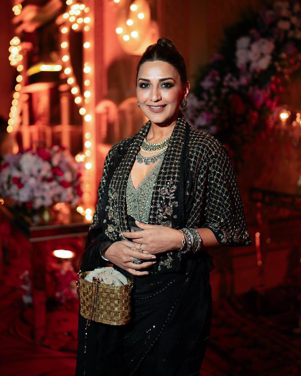 Sonali Bendre says she almost ‘packed bags and left’ films before ‘Humma Humma’ became a hit
