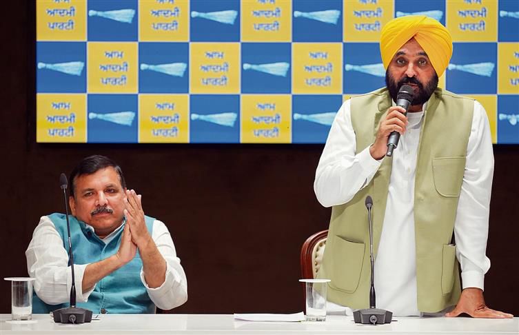 After Arvind Kejriwal setback, AAP’s Punjab, Delhi leaders close ranks