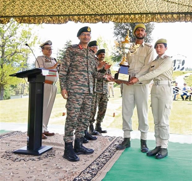 Army officer reviews counter-terror training, lauds synergy with police