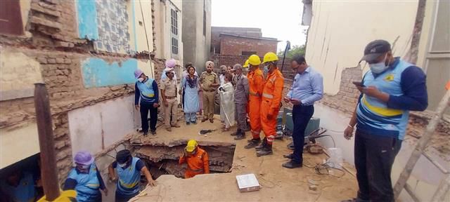 Punjab house collapse: Body of another labourer recovered, death toll 4