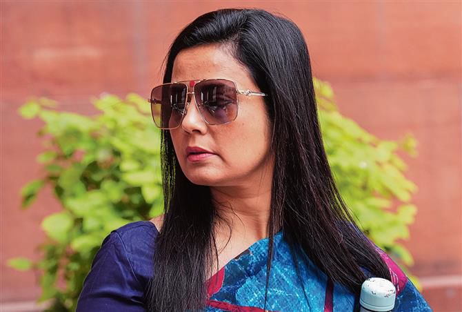Lawyer withdraws suit against Mahua Moitra