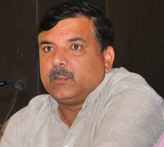 Sanjay blames BJP, L-G for MCD fiasco