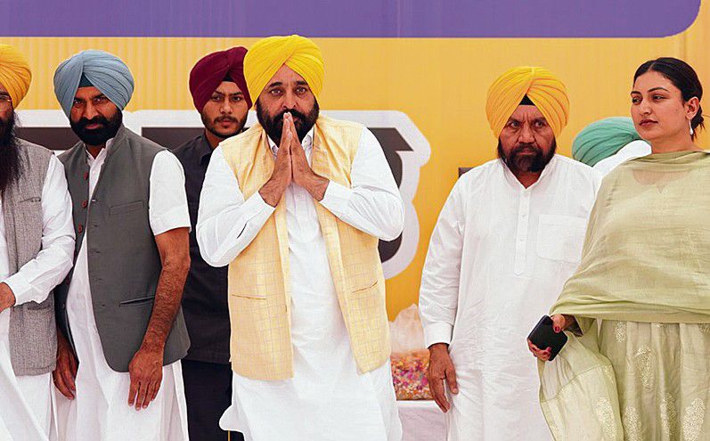 Trying to strike gender balance, AAP yet to pick four candidates in Punjab