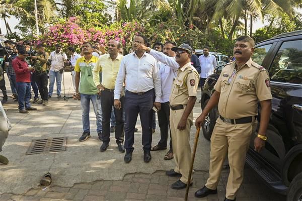 Firing outside Salman Khan's residence: Mumbai police arrest 2 men in Punjab