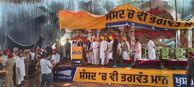 Punjab CM Bhagwant Mann begins campaign from Fatehgarh Sahib, recounts feats