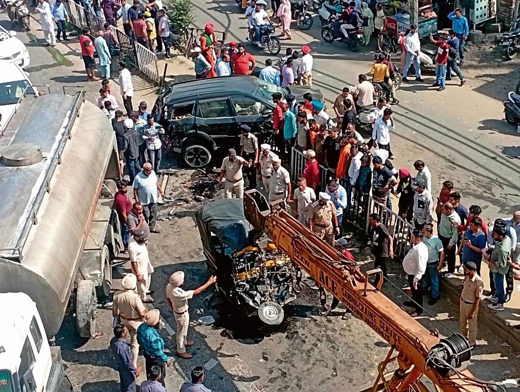 15 hurt in 10 vehicle pile-up at Pathankot Chowk
