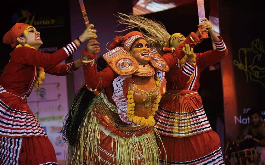 Creativity outpours on penultimate day of national Youth Festival