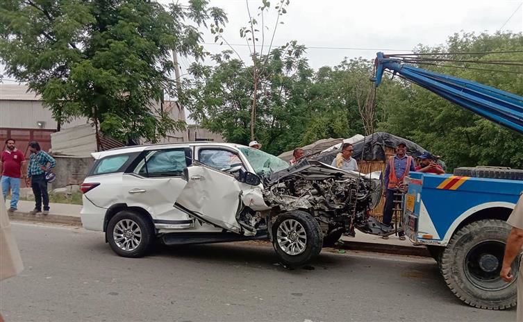 Ex-Congress legislator from Nawanshahr Angad Saini injured in accident